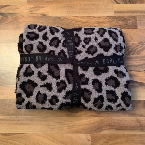 ✨2 X Host Pick✨New Barefoot Dreams CozyChic Safari Throw Blanket - Picture 6 of 7